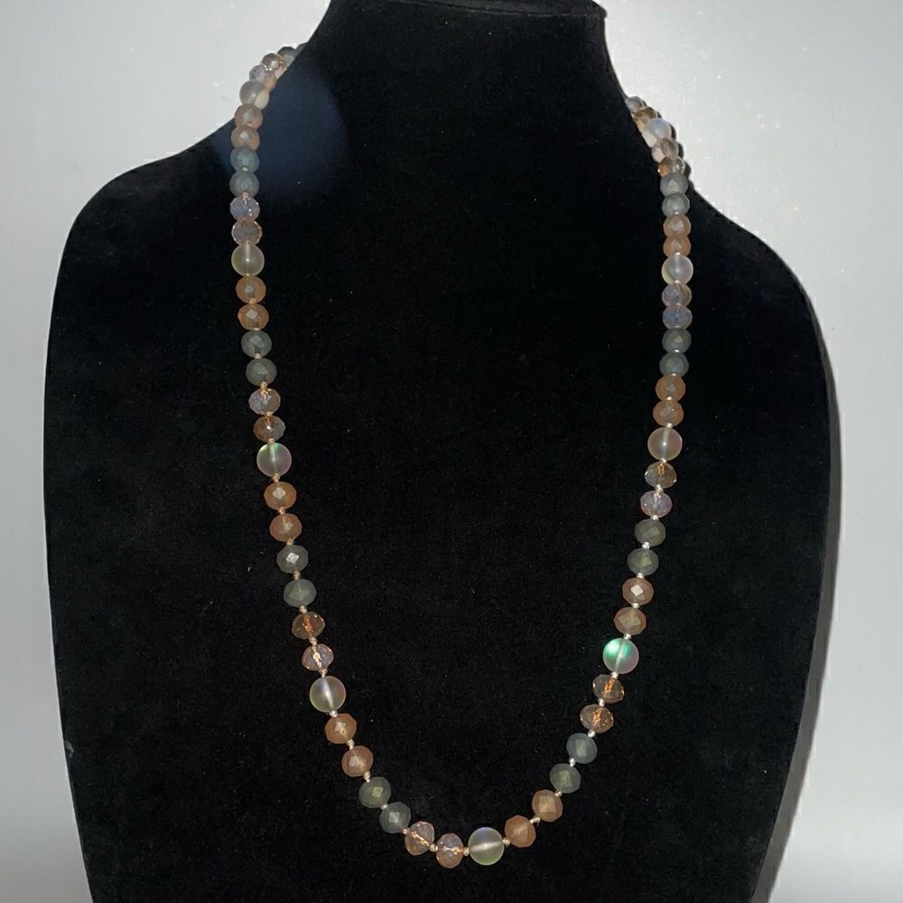 Iridescent Glass Beads and Crystal Beads Necklace